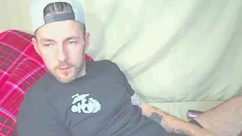 Snapshot of skylarrgrey chatting on April 2026 12:57:01 AM SkylarGrey online show from April 2026 12:57:01 AM