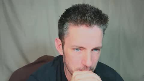 Snapshot of skylarrgrey chatting on May 2026 10:05:02 PM SkylarGrey online show from May 2026 10:05:02 PM