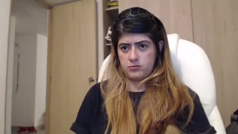 Skyler online show from December 2024 02:37:02 AM