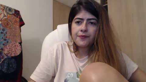Skyler online show from December 2024 04:00:02 AM