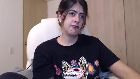 Skyler online show from December 2024 02:33:02 AM