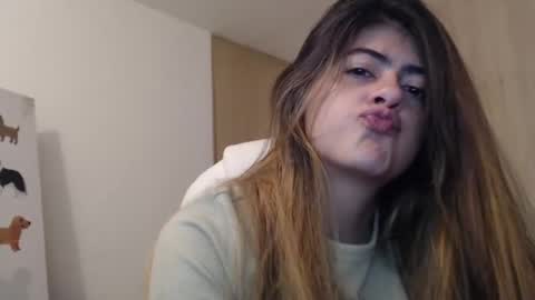 Skyler online show from December 2024 04:53:02 AM