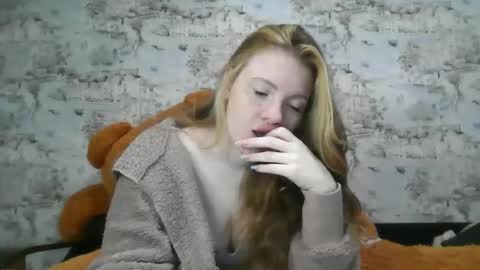 Skyler online show from October 2025 06:03:02 AM