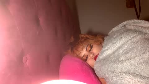 skylercasta online show from October 2025 06:12:01 AM