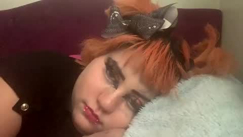 skylercasta online show from October 2025 07:56:02 PM