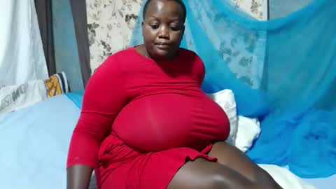 sheliah online show from October 2025 05:19:02 AM