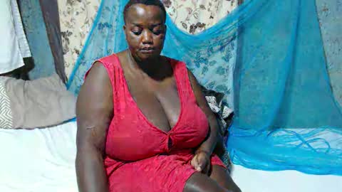 sheliah online show from November 2025 05:18:02 AM