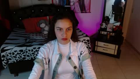 skyloverhot online show from October 2025 08:07:01 PM