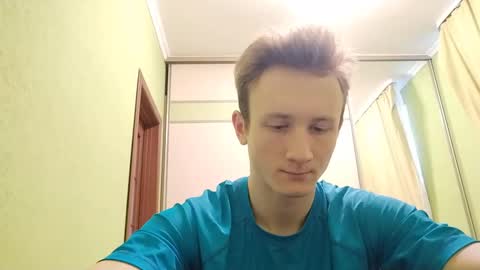 Snapshot of skyvolt9 chatting on November 2025 09:09:01 AM skyvolt9 online show from November 2025 09:09:01 AM