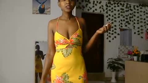 Snapshot of skyy_brown chatting on July 2026 01:08:01 AM Bella online show from July 2026 01:08:01 AM