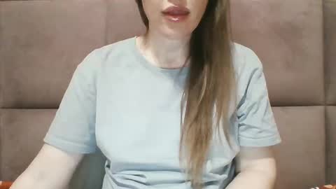 Snapshot of sladkiegubki chatting on January 2025 10:11:02 PM Sladkiegubki online show from January 2025 10:11:02 PM