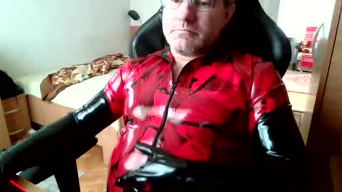 slatexss online show from April 2026 07:44:01 AM