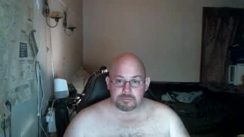slavejim online show from February 2025 05:04:01 AM