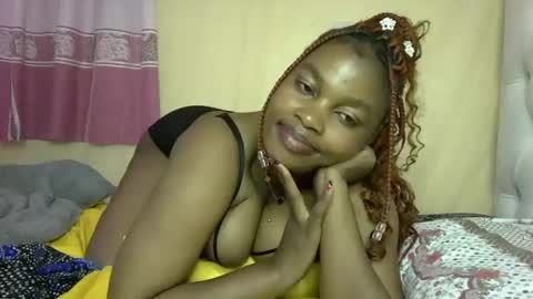 Snapshot of slayslay002 chatting on December 2024 09:48:01 PM Rose online show from December 2024 09:48:01 PM