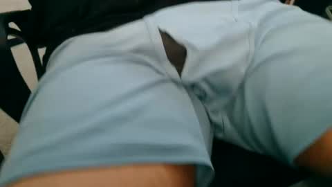 sleek0120 online show from October 2025 06:05:01 PM