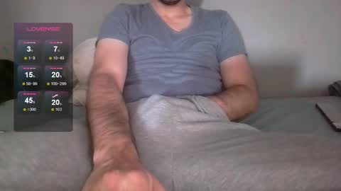 Snapshot of sleepless19 chatting on May 2026 08:43:01 AM sleepless19 online show from May 2026 08:43:01 AM