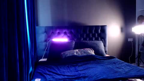 Snapshot of slemgem chatting on October 2025 05:50:01 AM Slemgem Amy friends online show from October 2025 05:50:01 AM