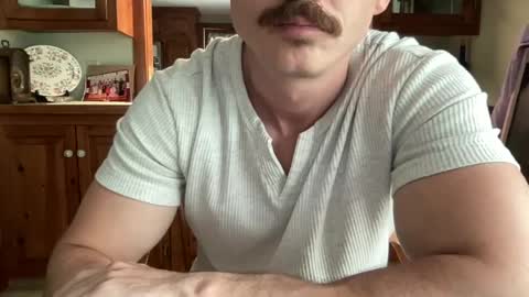 Snapshot of slickmass chatting on June 2026 04:20:01 PM SlickMass online show from June 2026 04:20:01 PM