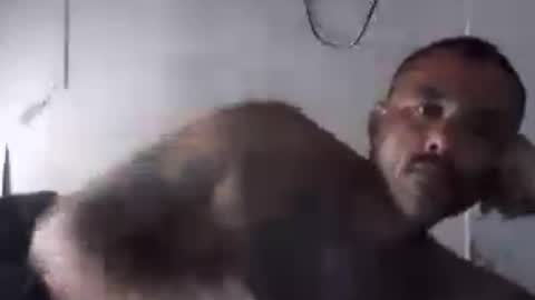 Snapshot of slickstre chatting on June 2026 10:13:02 AM slickstre online show from June 2026 10:13:02 AM