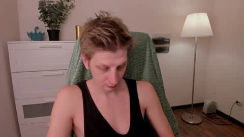 Andy online show from October 2025 07:33:01 AM