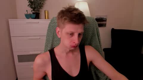 Andy online show from December 2025 08:24:02 PM