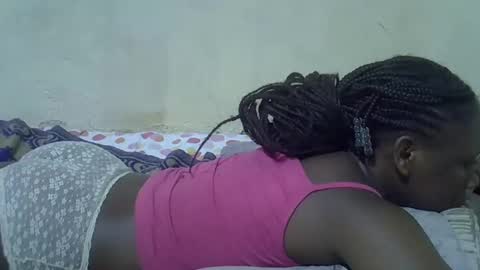 Snapshot of slim_girl3 chatting on February 2025 12:05:02 AM slim_girl3 online show from February 2025 12:05:02 AM