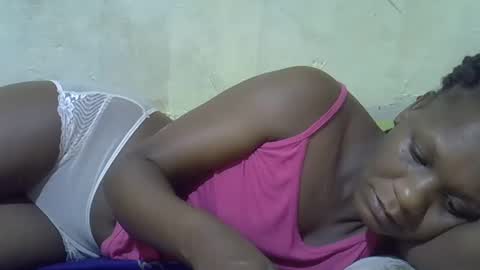 Snapshot of slim_girl3 chatting on March 2025 07:19:01 AM slim_girl3 online show from March 2025 07:19:01 AM