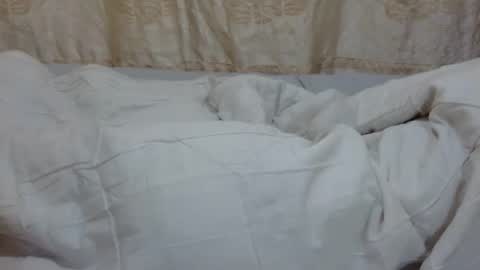 slim_kiteey online show from October 2025 12:19:01 AM