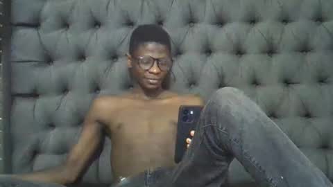 Snapshot of slim_long01 chatting on May 2026 06:08:02 AM slim long01 online show from May 2026 06:08:02 AM