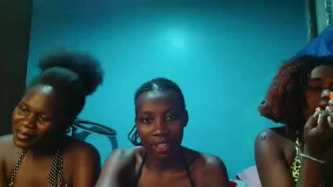 Snapshot of slim_pearly chatting on September 2025 08:55:02 PM Pearly online show from September 2025 08:55:02 PM