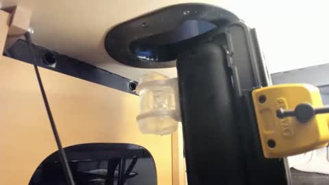 Slimguerrilla online show from April 2026 06:10:01 PM