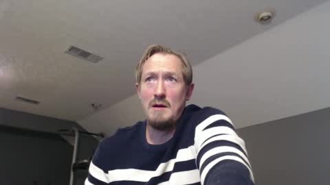 Snapshot of slimjp chatting on December 2024 04:50:01 PM slimjp online show from December 2024 04:50:01 PM