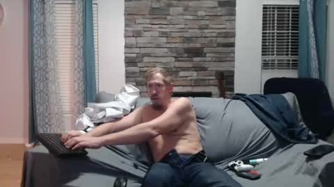 slimjp online show from October 2025 01:39:01 AM