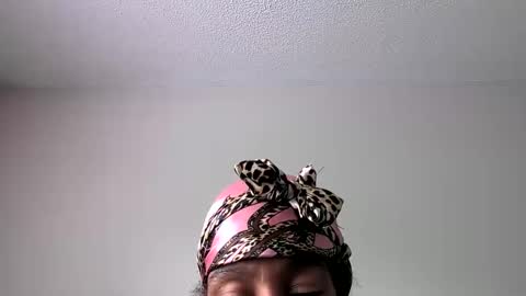 slimmmgooodiexoxo online show from September 2025 04:32:02 PM
