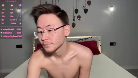 Lola and Li -  online show from February 2026 02:33:01 AM