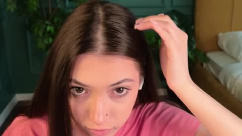 Emilia online show from April 2026 12:18:02 PM