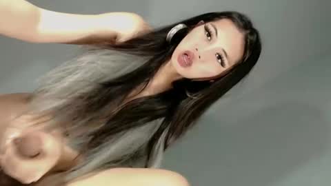 slut4attention online show from April 2026 05:47:02 AM