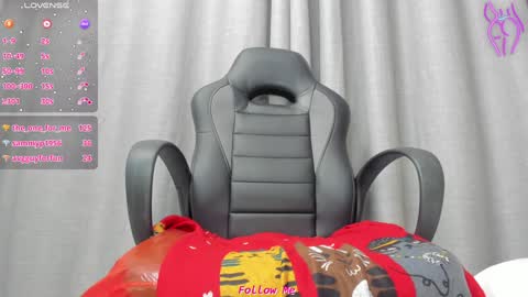 Paola  online show from January 2025 10:09:01 PM