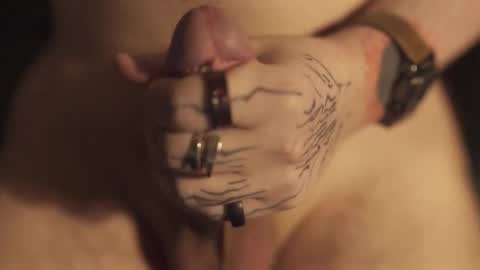 slutfinder32 online show from April 2026 07:35:01 AM