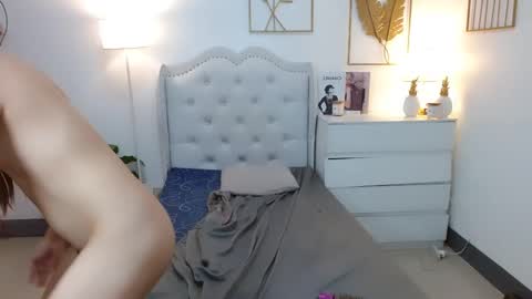 Snapshot of slutty_aurora chatting on March 2025 03:06:01 AM slutty_aurora online show from March 2025 03:06:01 AM