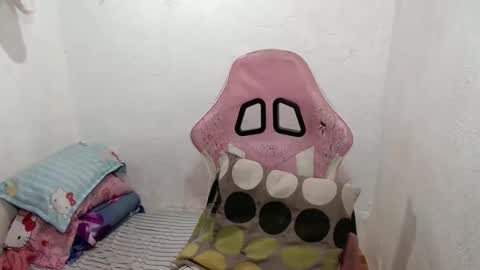  Lovie  online show from February 2026 07:18:01 AM