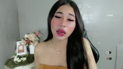 SHANIN online show from February 2025 01:11:01 AM