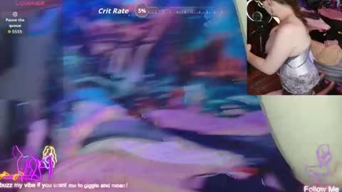 Faye online show from April 2026 04:46:01 AM