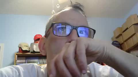 Snapshot of sluttyslave81 chatting on February 2026 04:38:01 PM sluttyslave81 online show from February 2026 04:38:01 PM