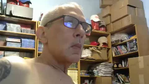 Snapshot of sluttyslave81 chatting on May 2026 03:56:01 AM sluttyslave81 online show from May 2026 03:56:01 AM