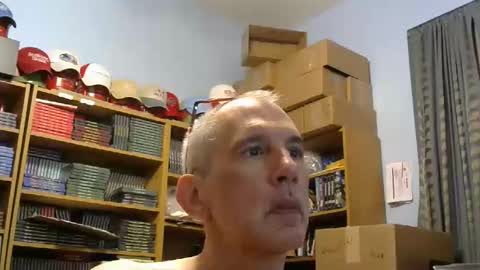 Snapshot of sluttyslave81 chatting on May 2026 06:44:01 AM sluttyslave81 online show from May 2026 06:44:01 AM
