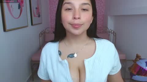 Mariana Torres online show from June 2026 01:21:02 PM