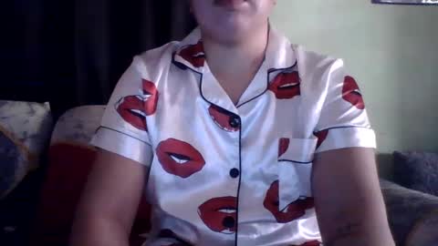 Lovewella online show from March 2025 10:38:02 PM