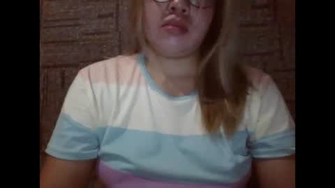 Lovewella online show from March 2025 10:17:02 PM