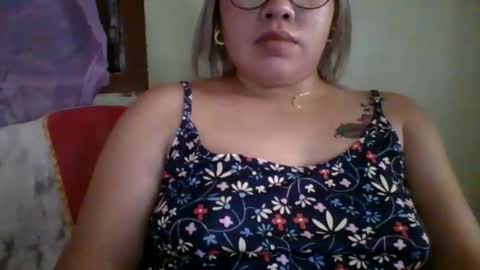 Lovewella online show from September 2025 04:23:01 AM